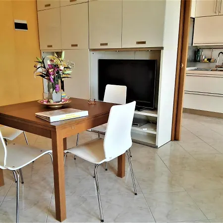 La Bomboniera Apartamento